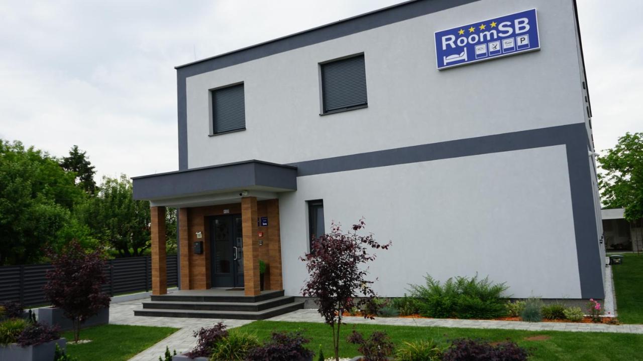 Rooms Slavonski Brod Buitenkant foto