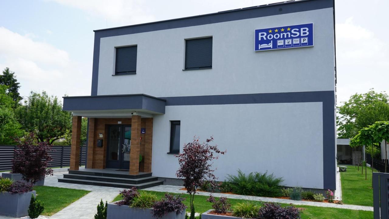 Rooms Slavonski Brod Buitenkant foto